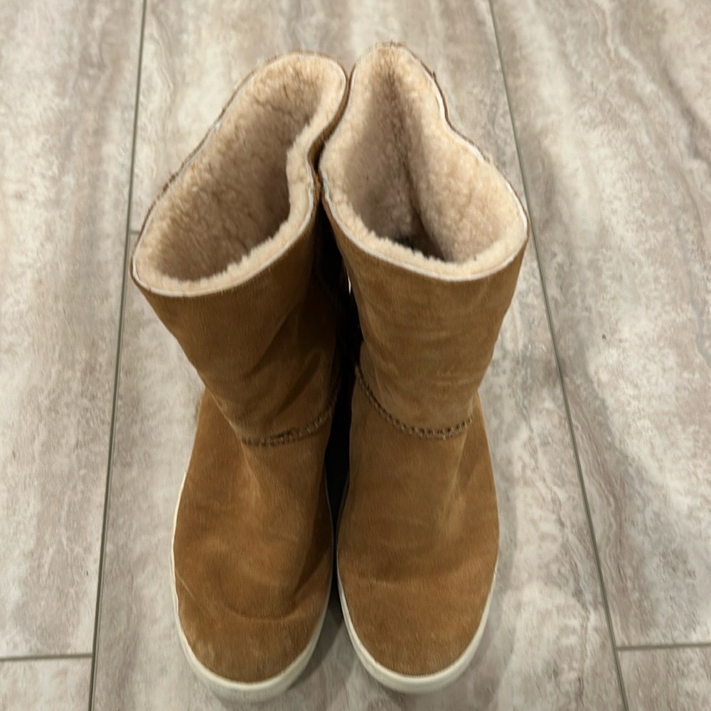 UGG Winter Rubber Sole Boots